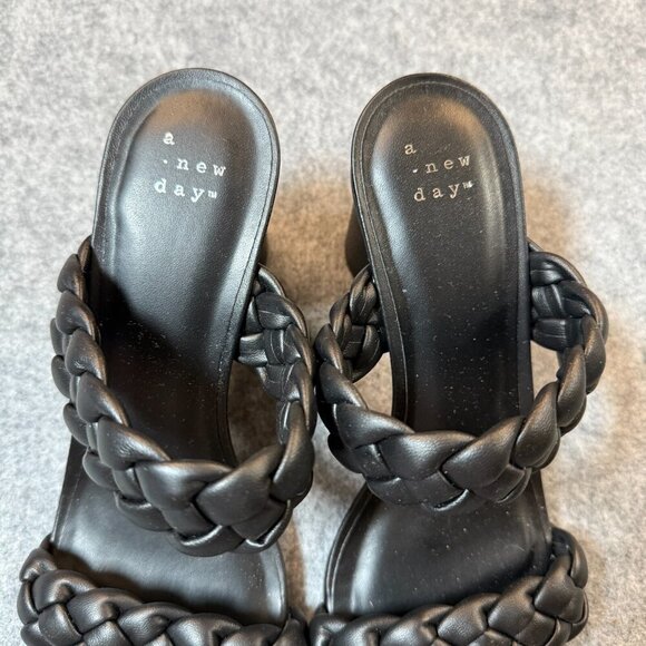 A New Day Basil Womens US 8.5 Slide Sandals Black Leather Braided Double Strap - Picture 2 of 6